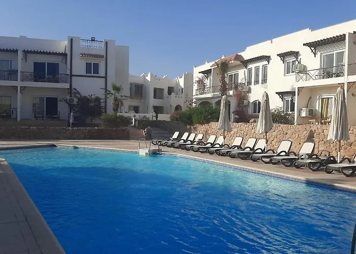 Resort Logaina 3*