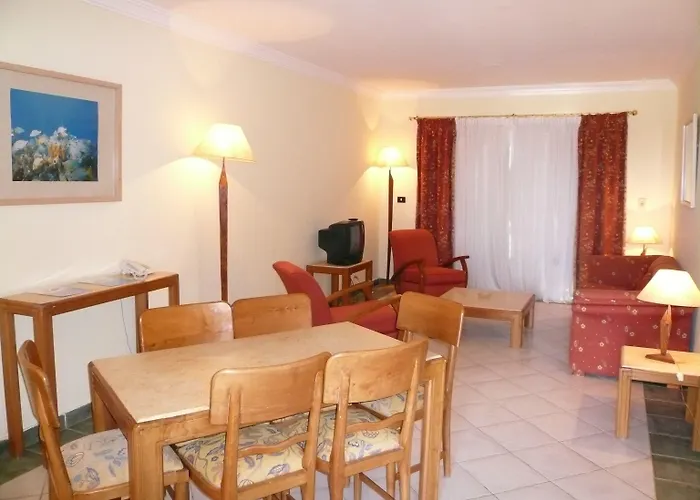 Resort Logaina 3*