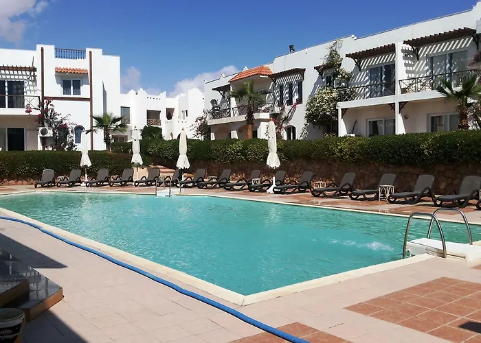 Resort Logaina 3*