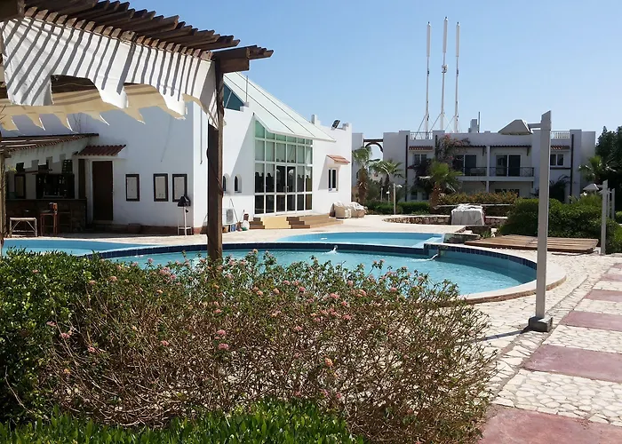 Logaina Resort